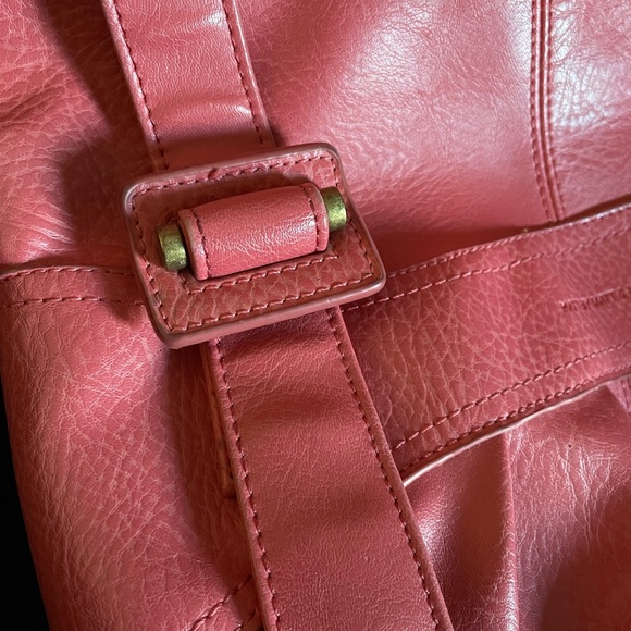 Matt by Matt and Nat coral purse, shoulder bag - Picture 2 of 6